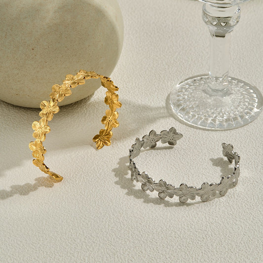 Cute flower bangles