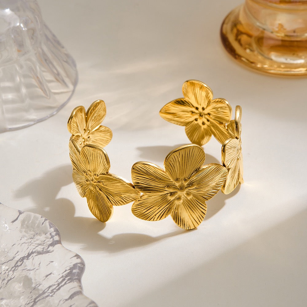 Big flower bangles