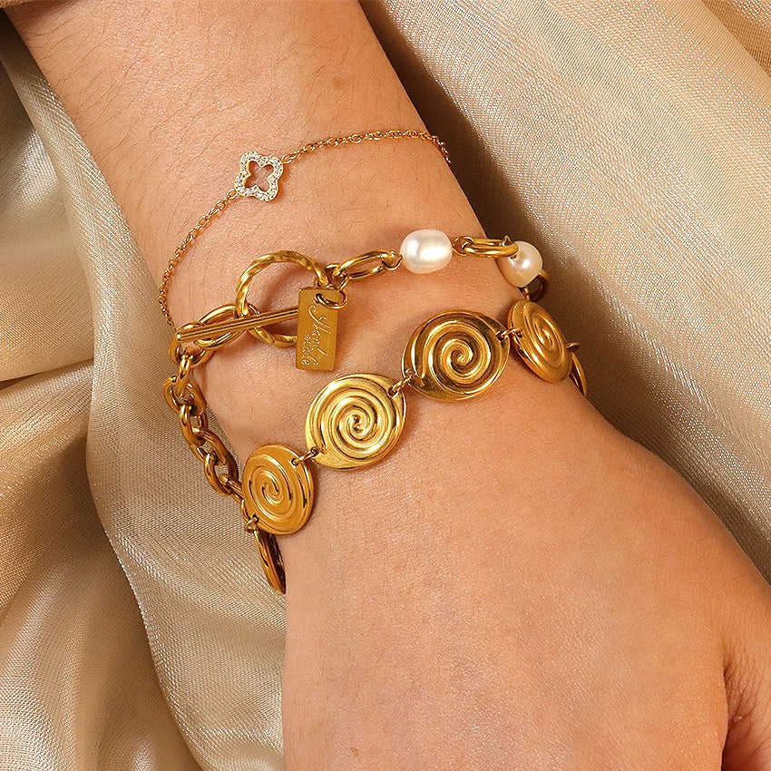 Swirl band bracelet