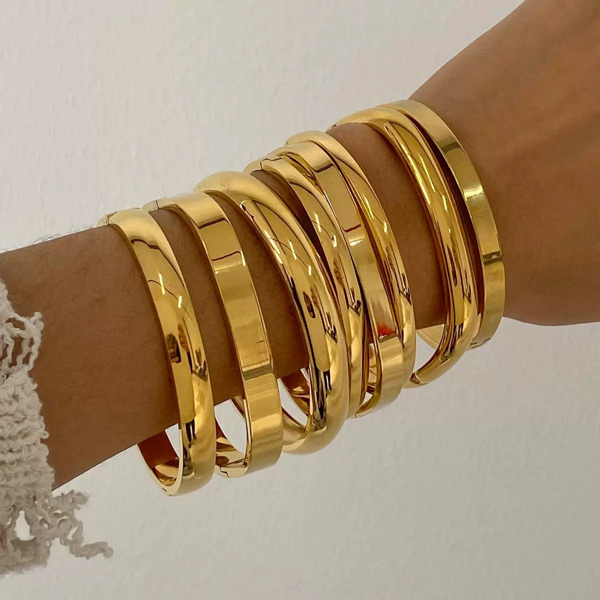 Classic bangles