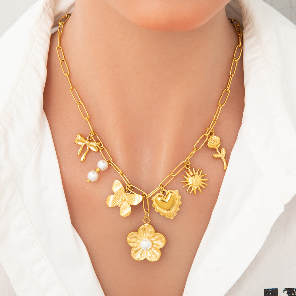 Bondi khloe flower summer necklace