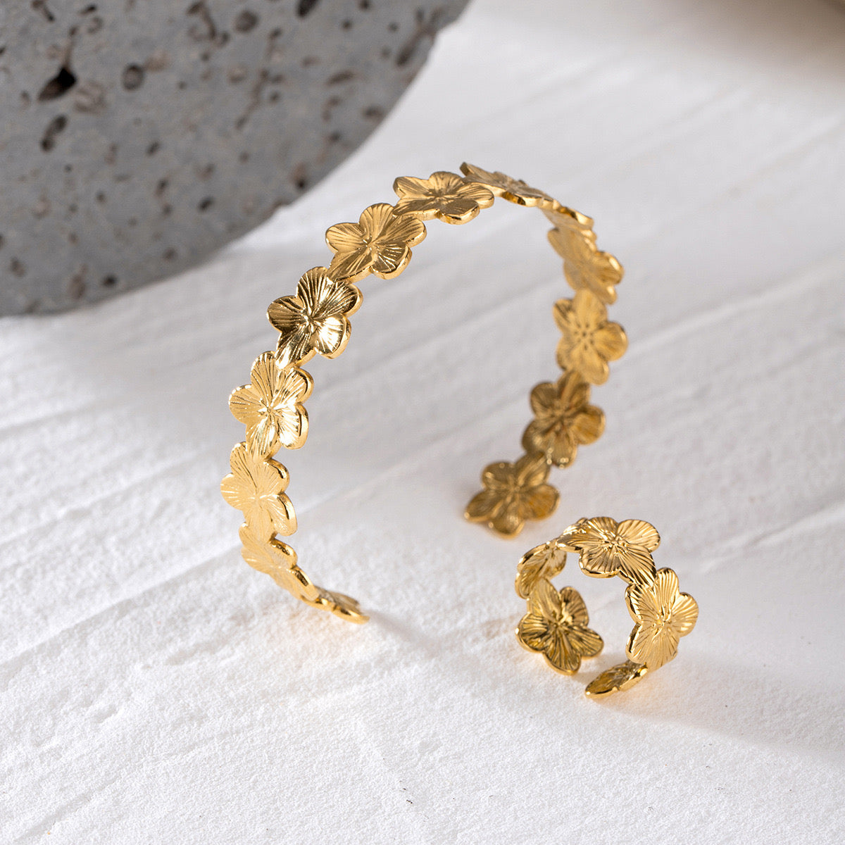 Bondi Zack flower collections