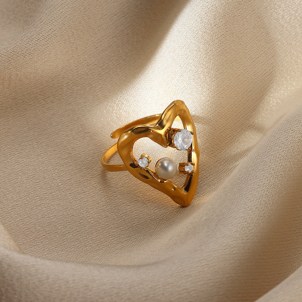 Anna Bondi pearly collection