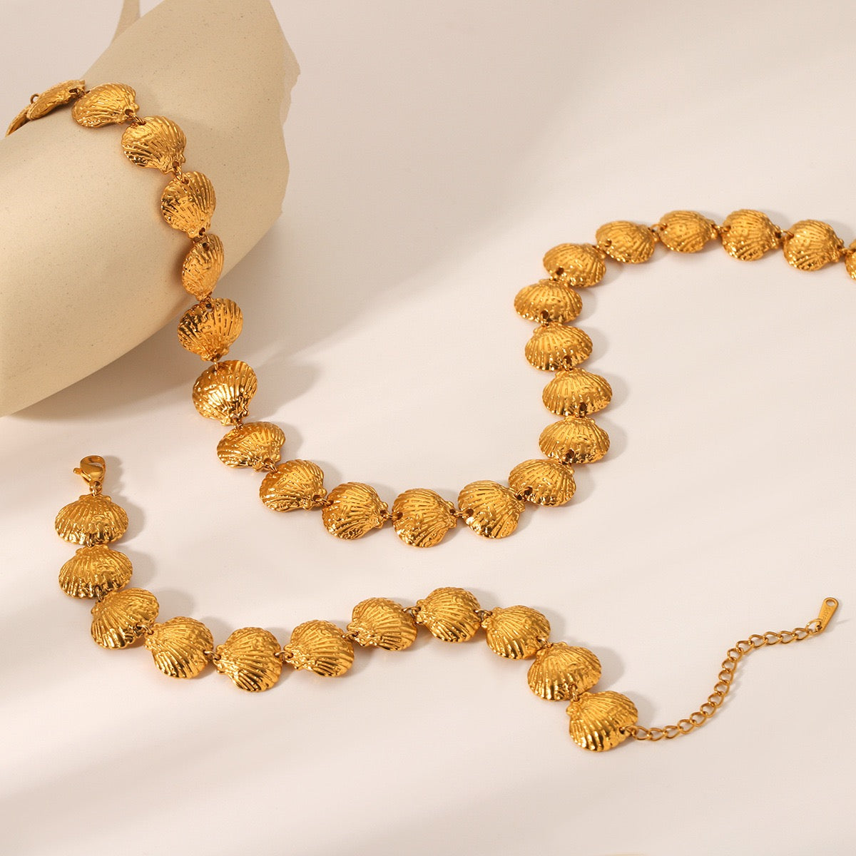 Ancient Shell bracelet