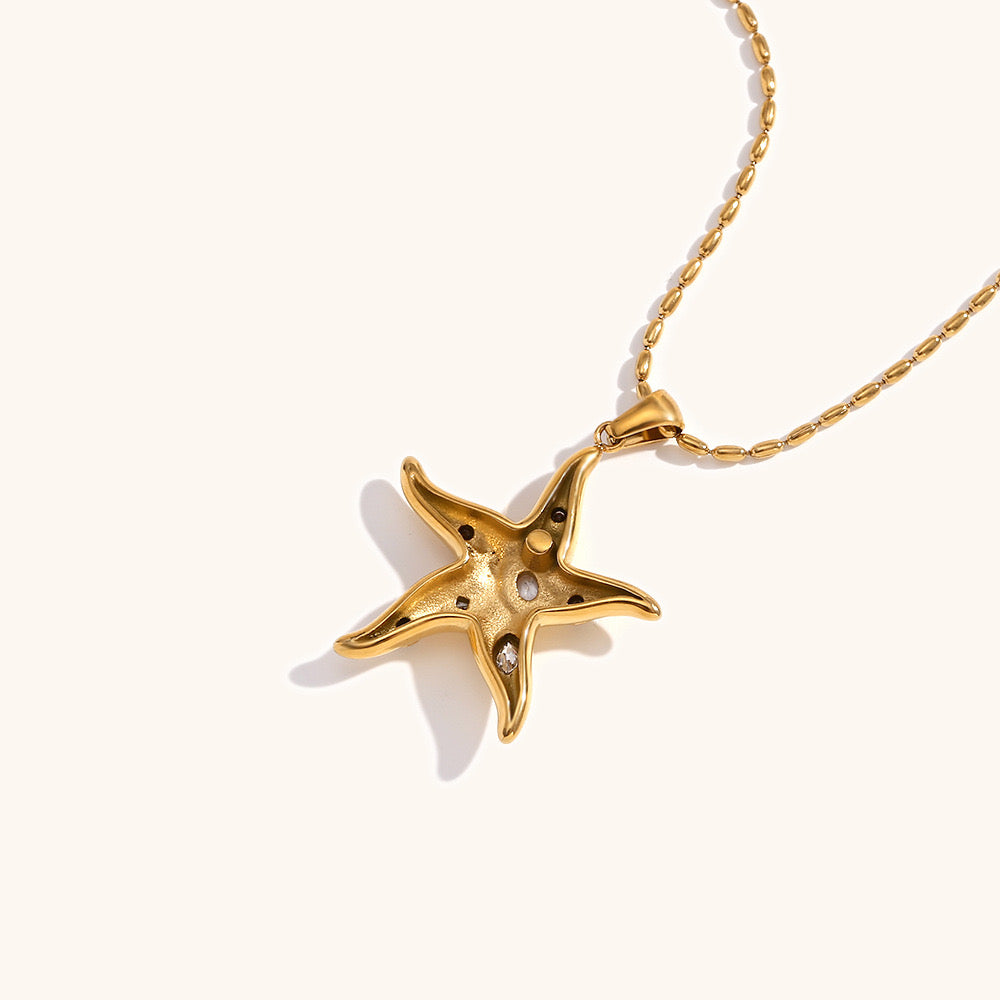 Bellarita Shining star necklace