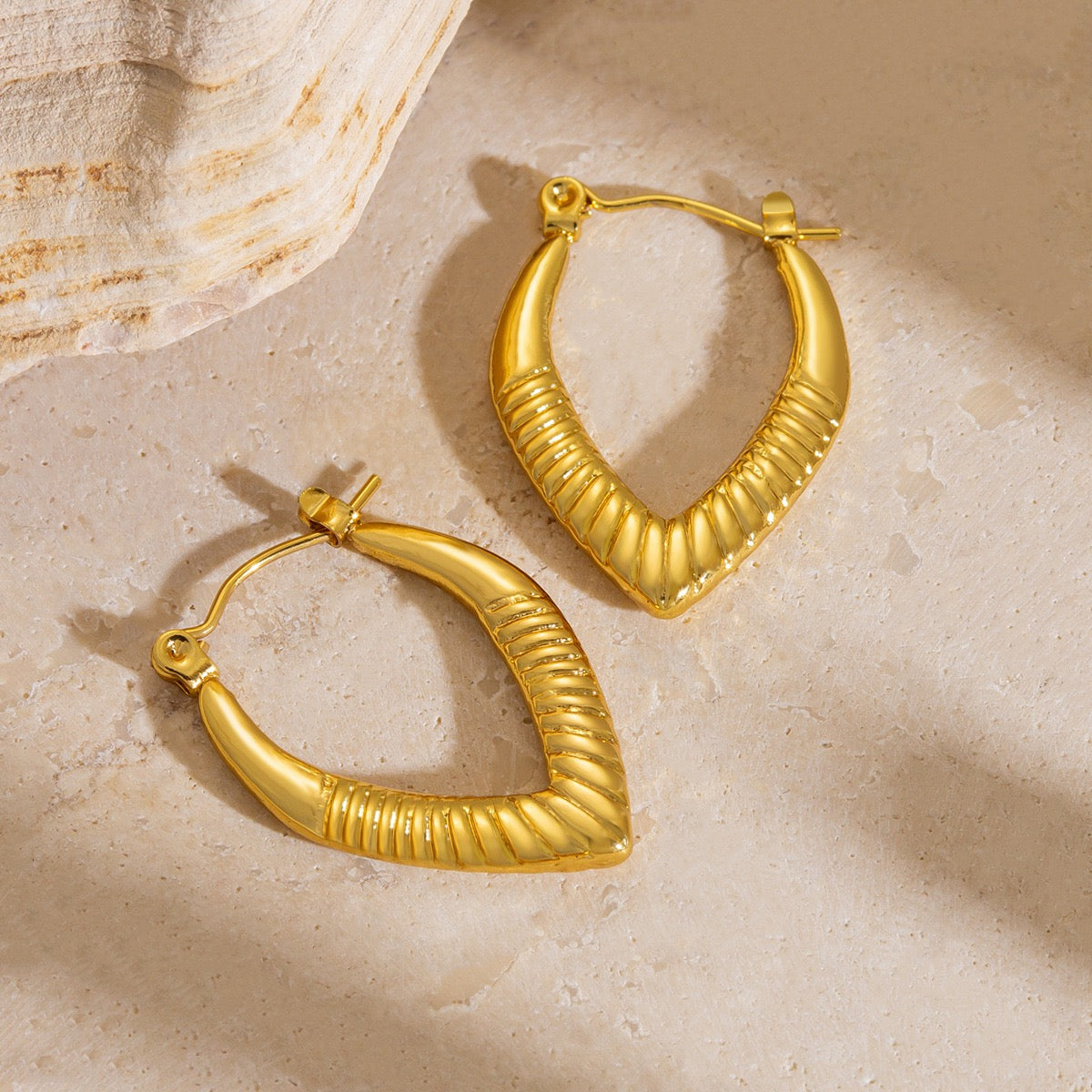 Amethyst hoops earrings