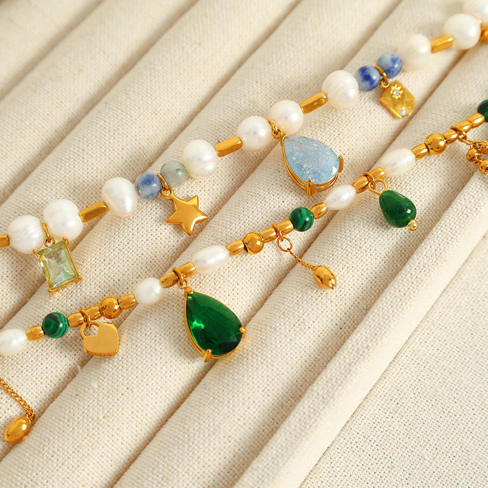 Chandellia Freshwater pearls necklace