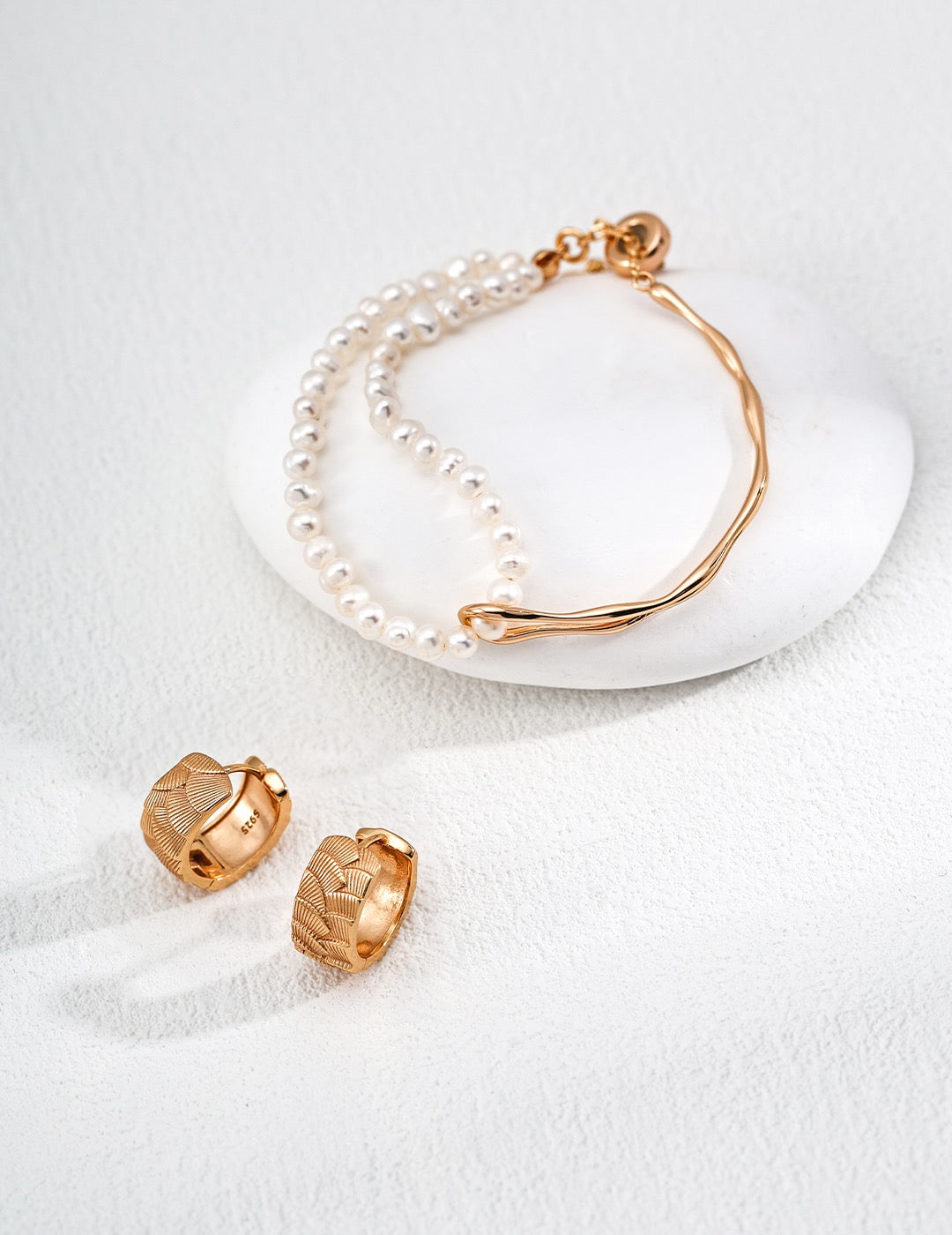 Double chains pearl bracelet