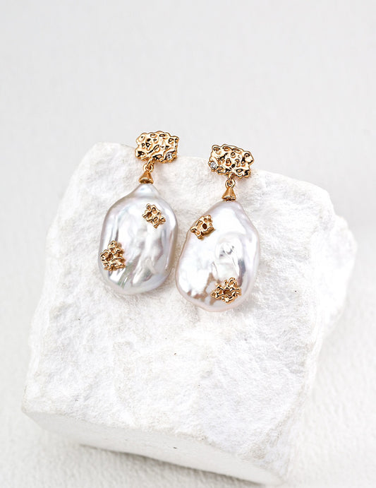 Leaf baroque pearls earrings