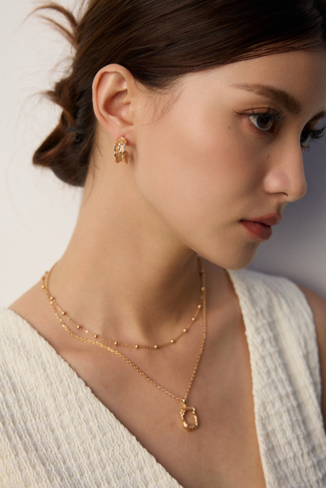 Square hoop necklace