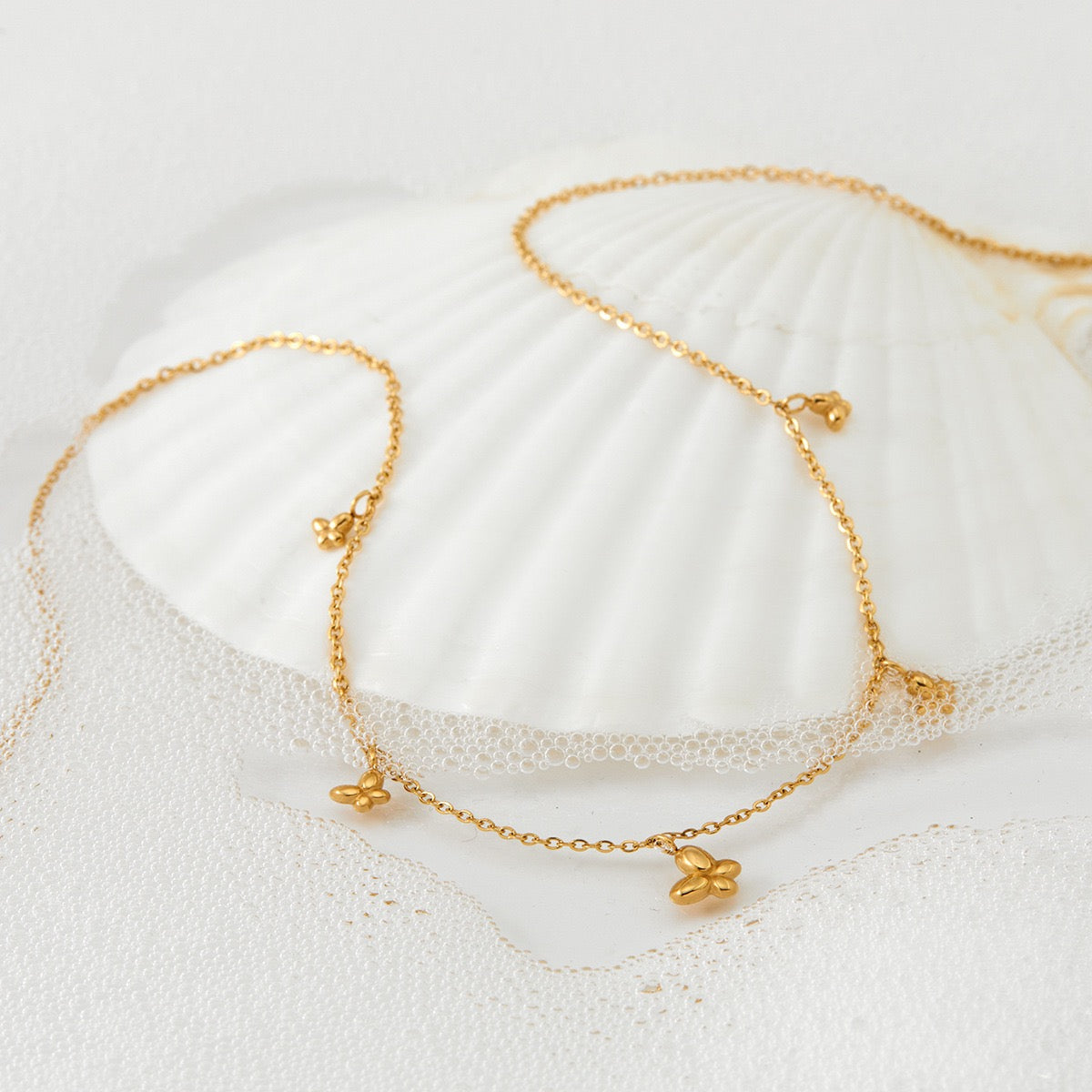 Dainty butterfly necklace