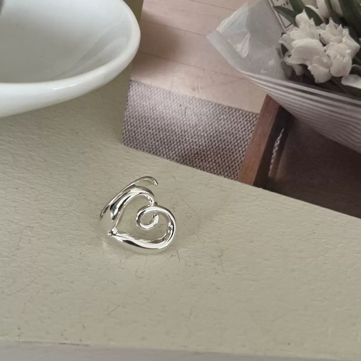 Twirly sterling silver ring