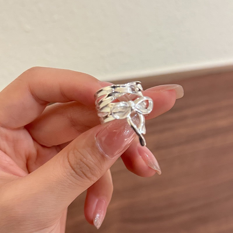 Big bow sterling silver ring