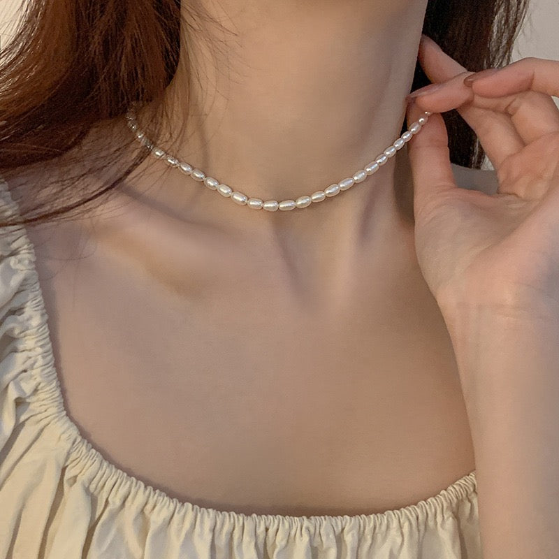 Othenia freshwater pearls necklace 4mm