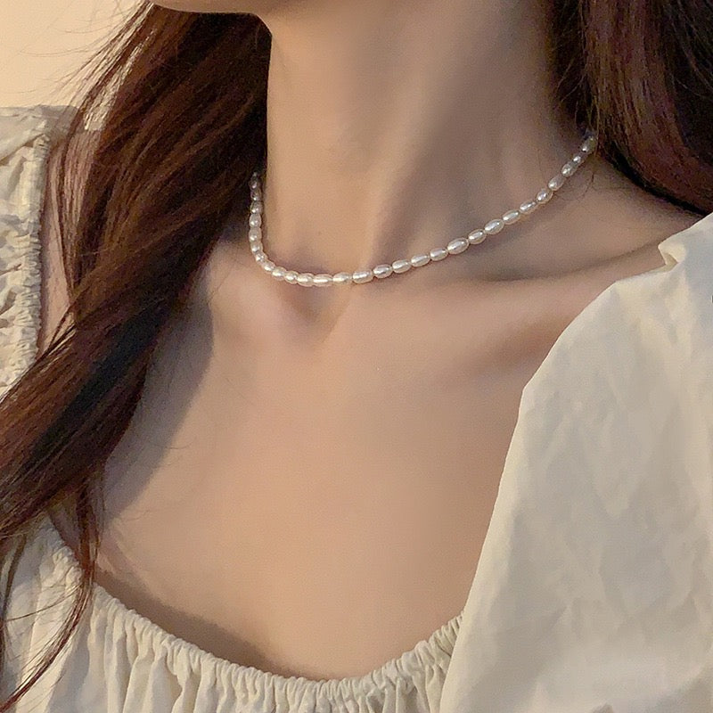Othenia freshwater pearls necklace 4mm