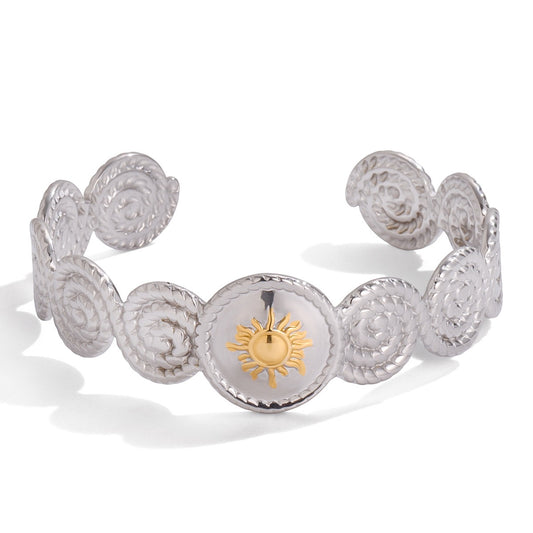 Gibi swirl sun bangle