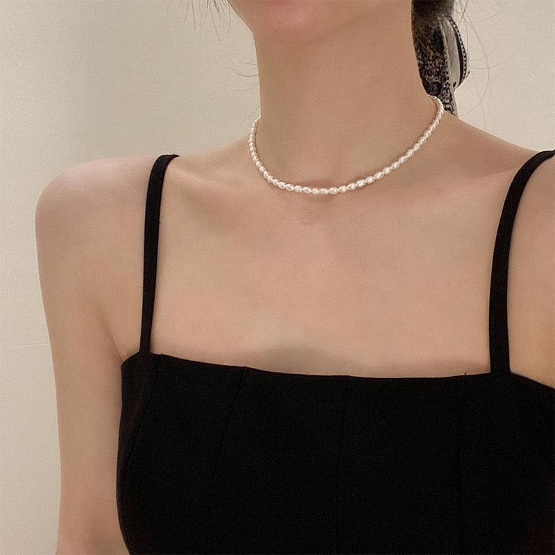 Othenia freshwater pearls necklace 4mm