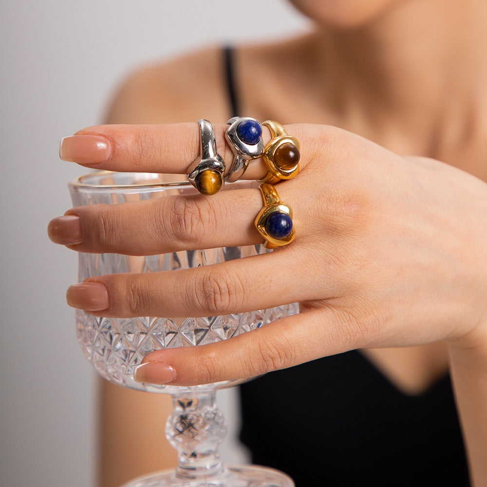 Natural stone heart rings