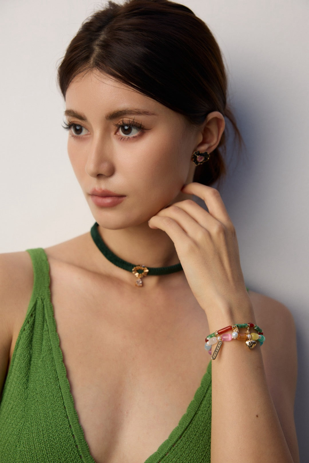 Cat eye stones pearl bracelet