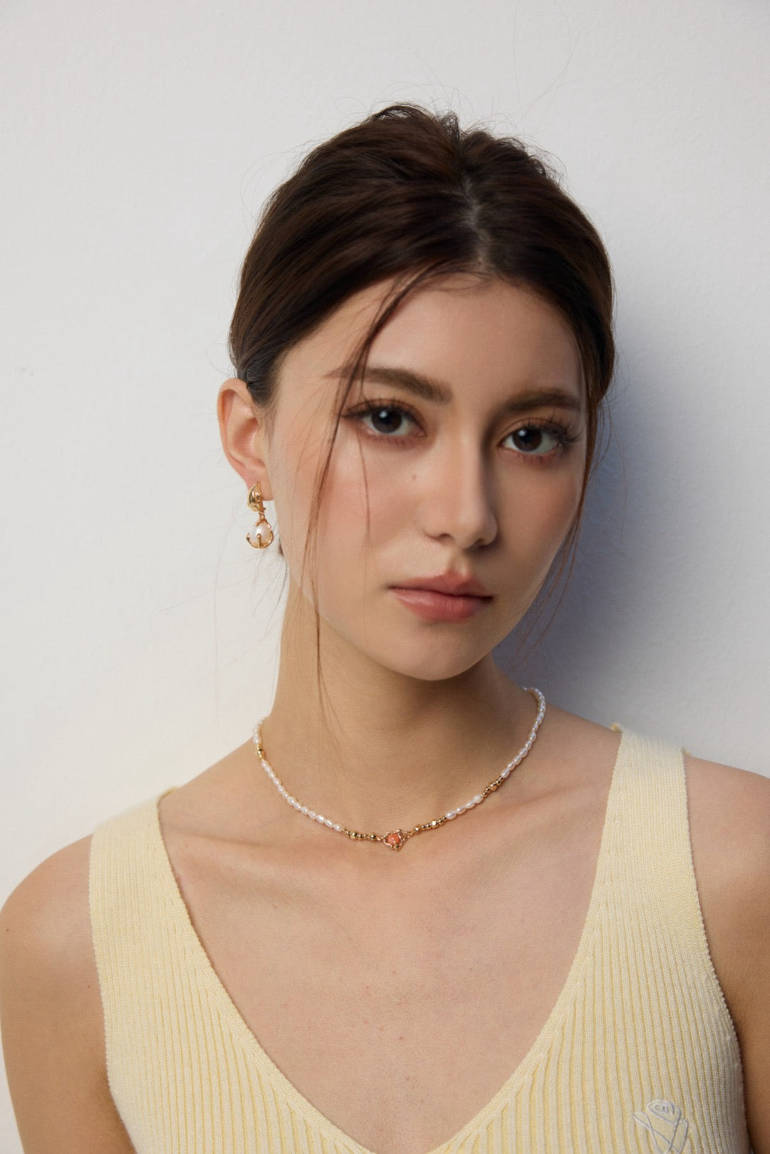 Dragon eggs pearl earrings