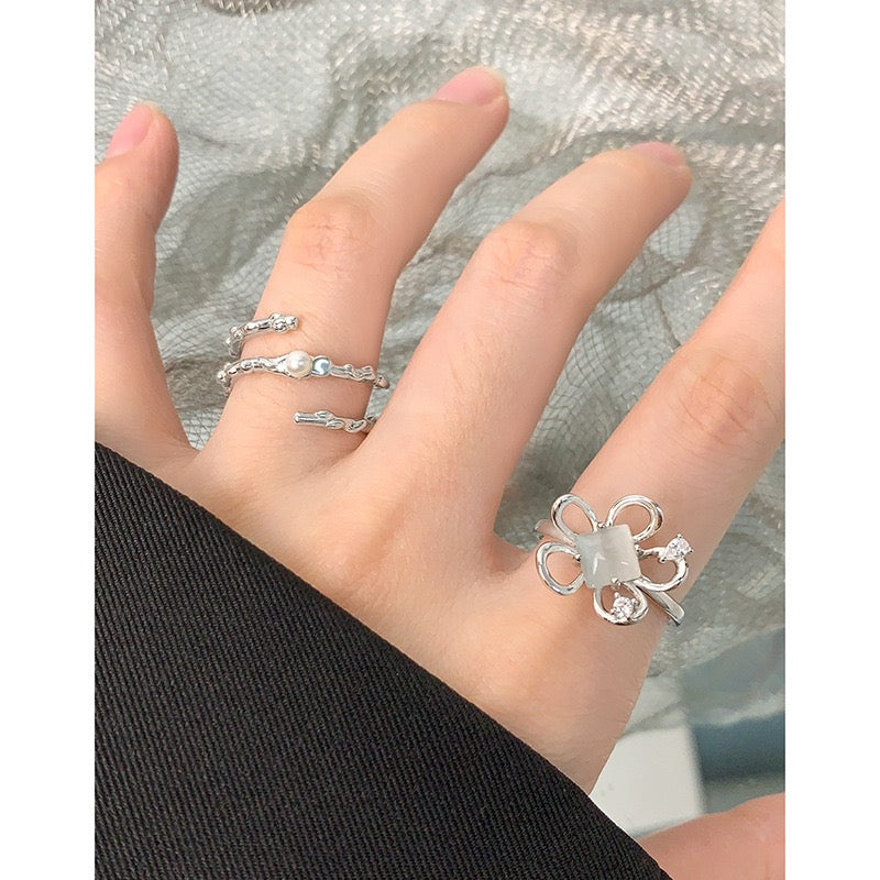 Blossom sterling silver flower ring