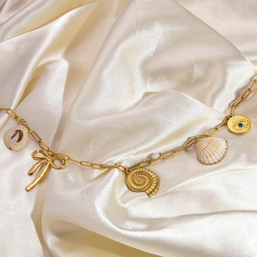 Natural shell summer charm necklace