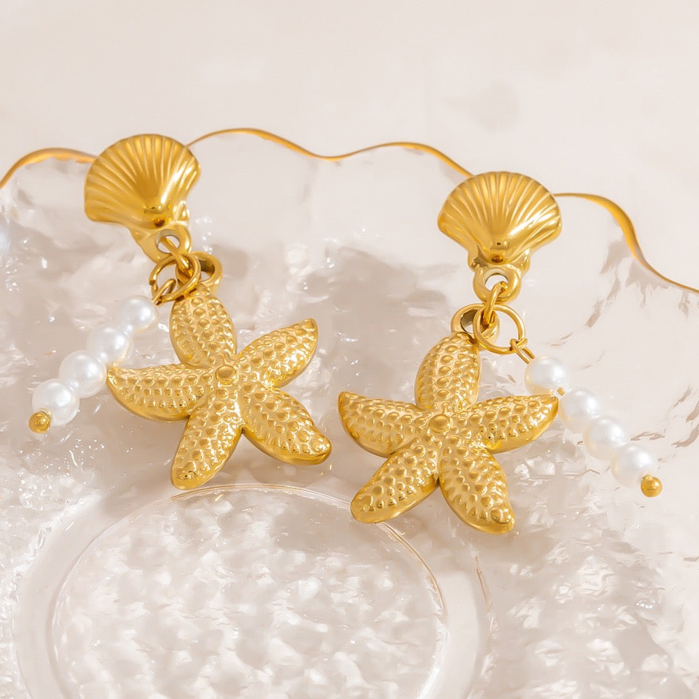 Starfish charm earrings