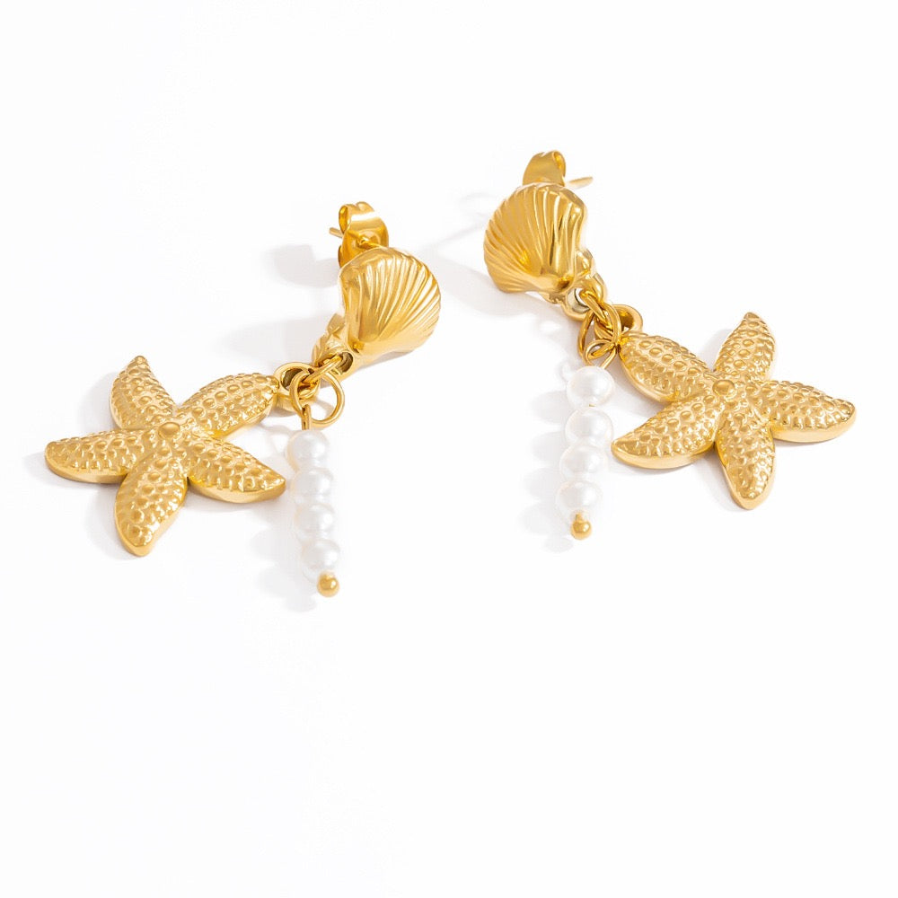 Starfish charm earrings