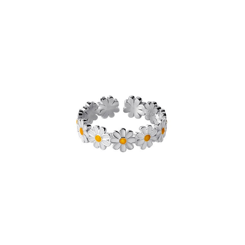 Dainty Daisy sterling silver ring