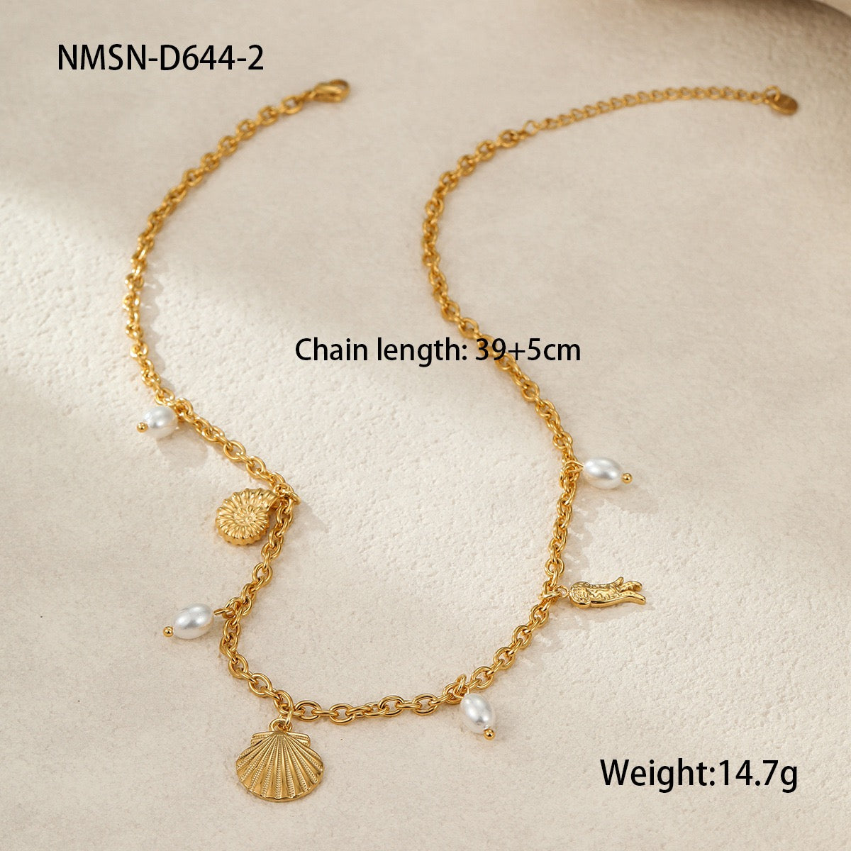 Dangling charm starfish shell pearly necklace