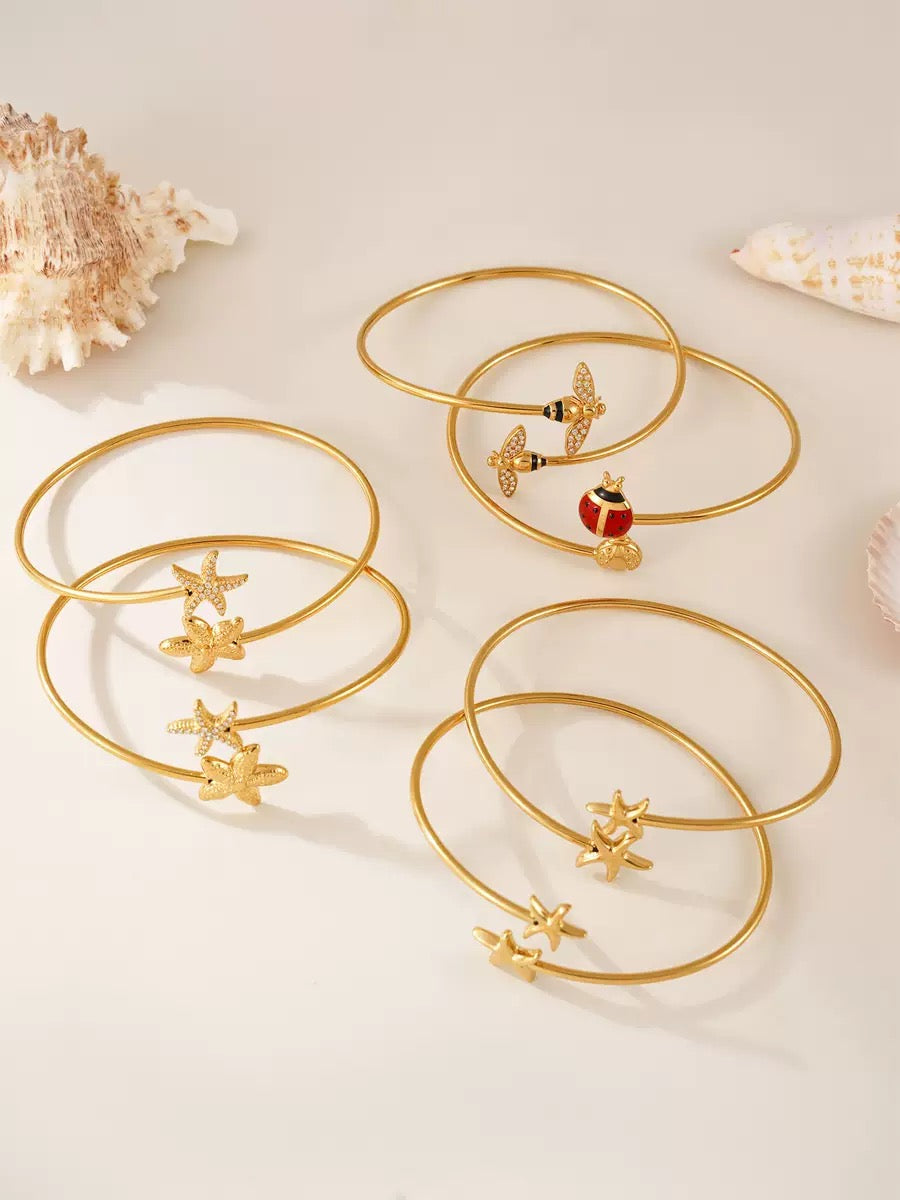Astra starfish bangle