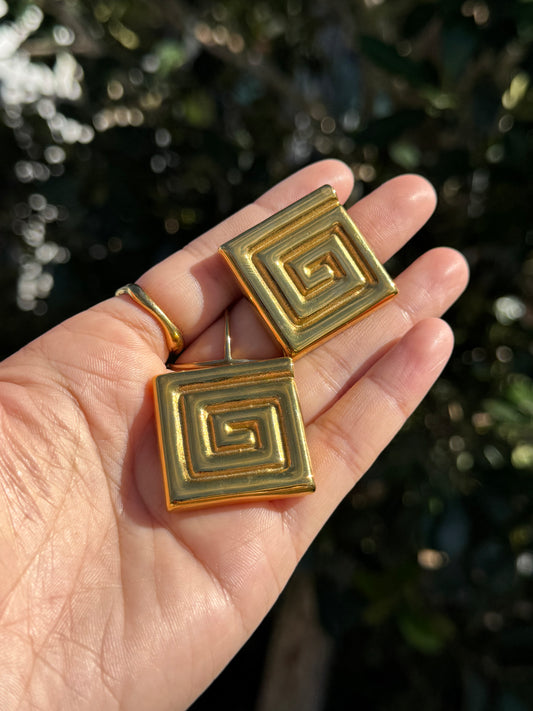 Big swirl square earrings