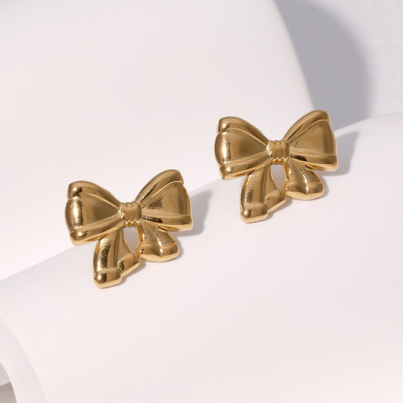 Victoria Sweet bow collections