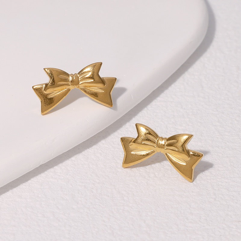 Victoria Sweet bow collections