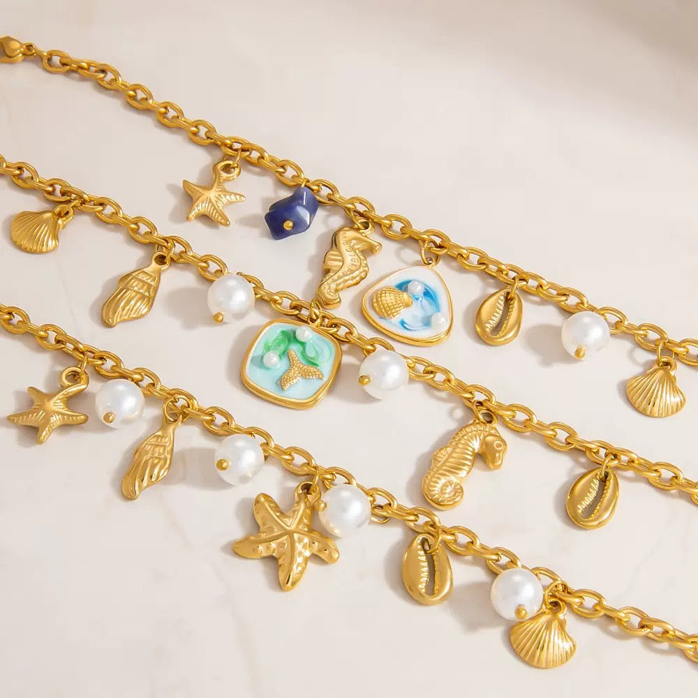 Starfish charm pearly bracelet