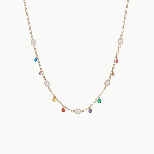 Cinta drop pearly necklace