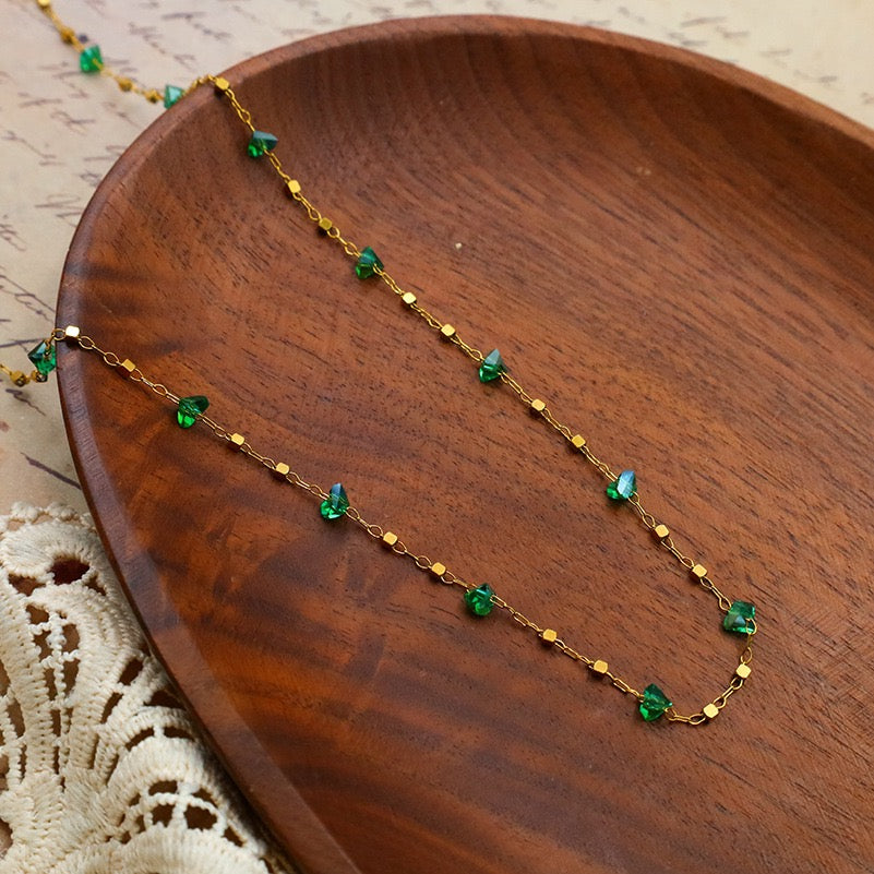 Victor Green beady necklace