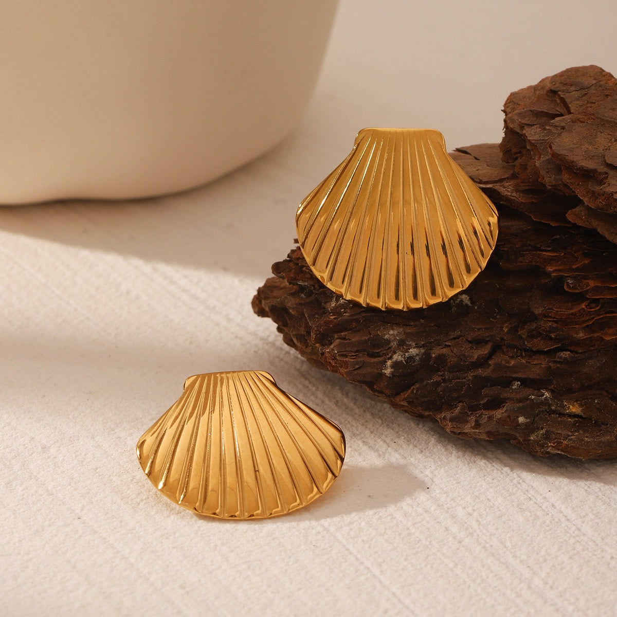 Bondi Sophie shell ring set