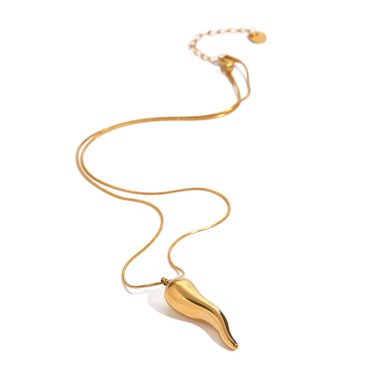 Conchella Chilli necklace