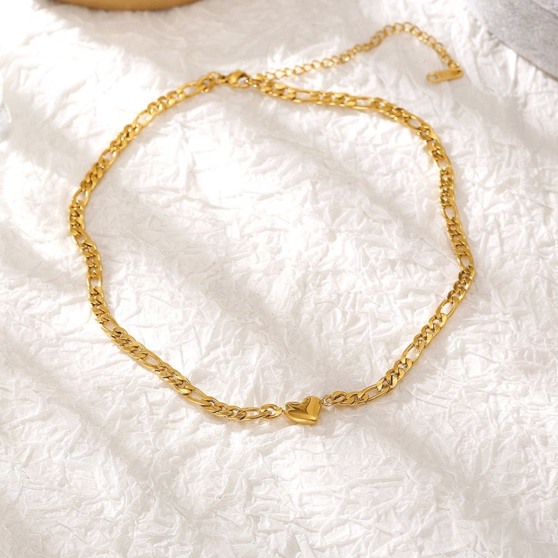 Heart chain choker necklace