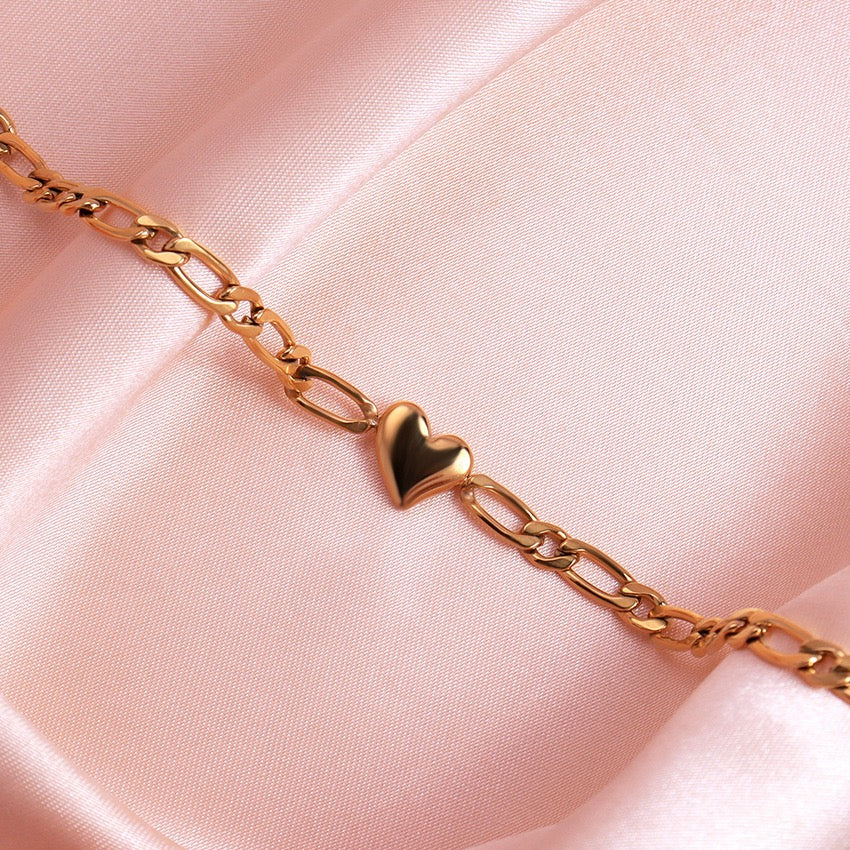 Heart chain choker necklace