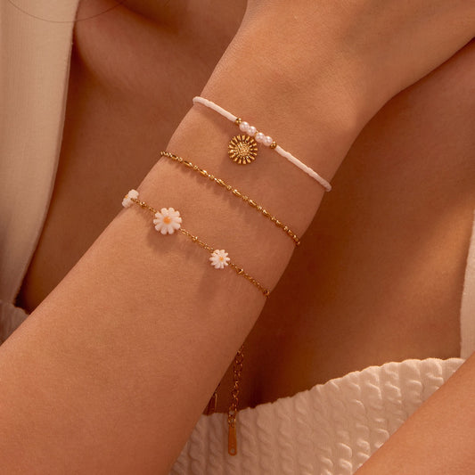 White Daisy bracelet set