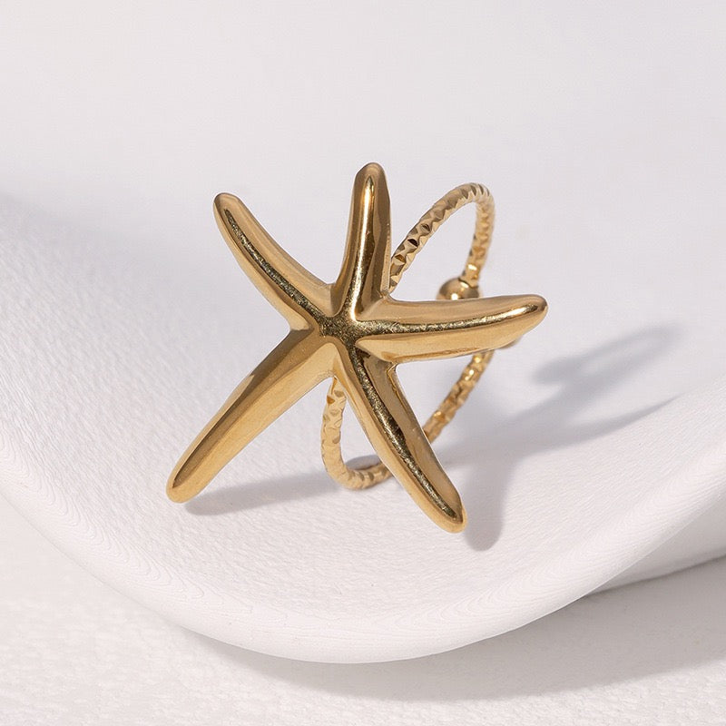 Skinny starfish ring