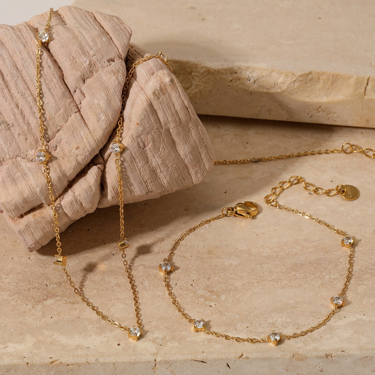 Dainty shining rock bracelet