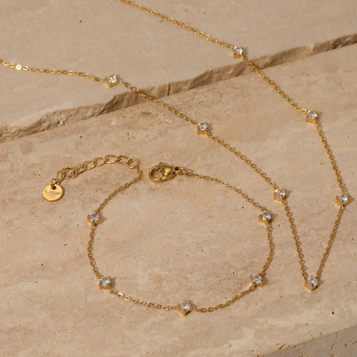 Dainty shining rock bracelet