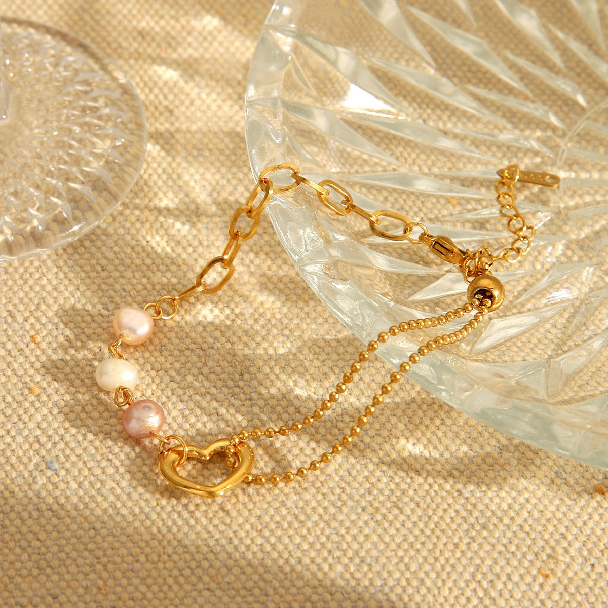 Freshwater pearls heart bracelet