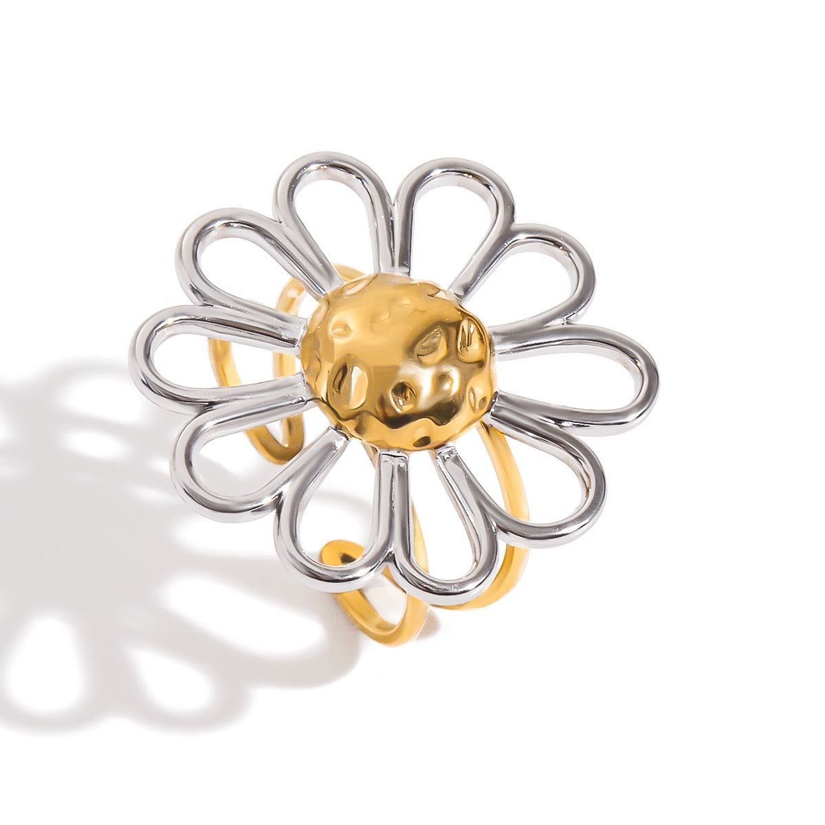 Two tones Daisy ring