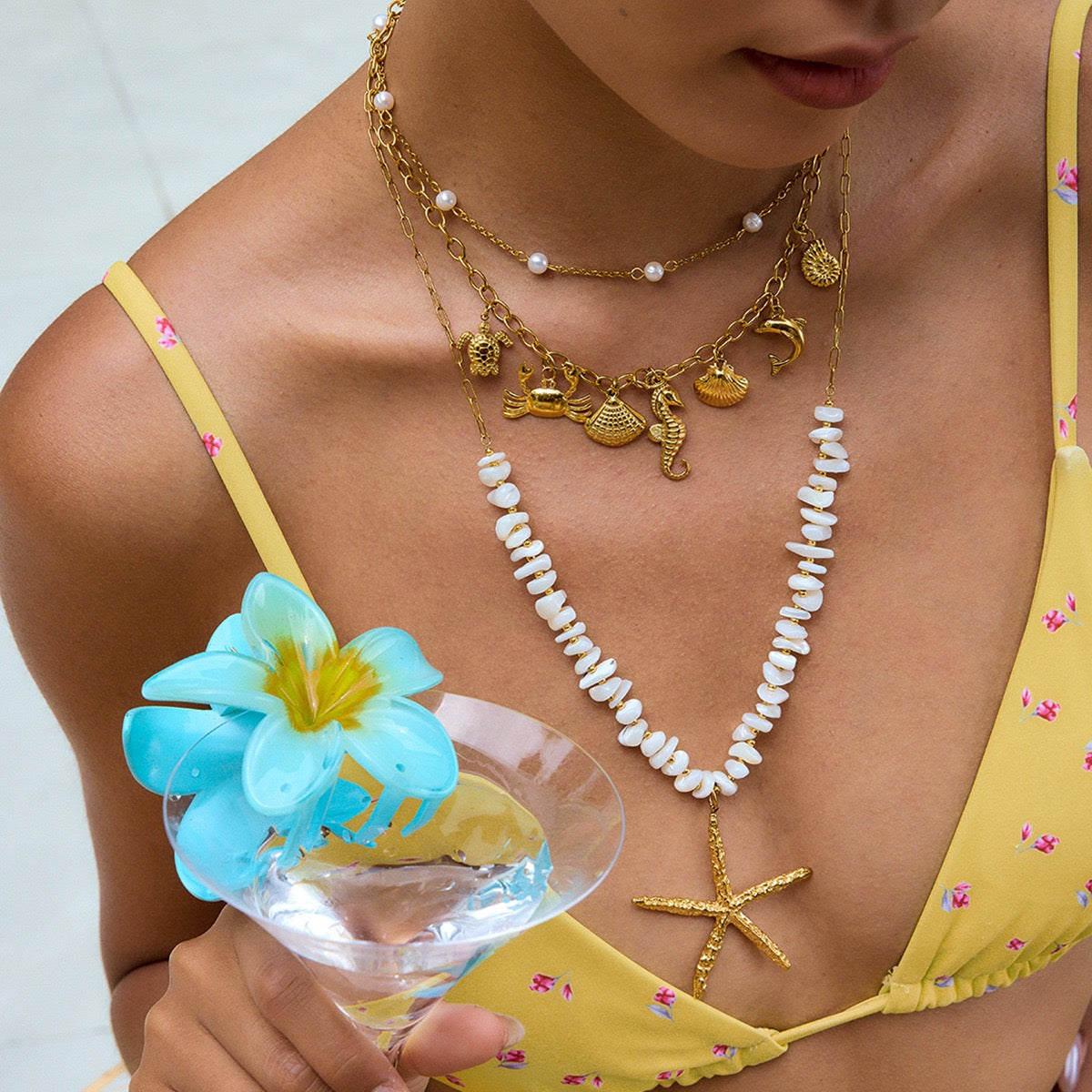 White shell starfish necklace