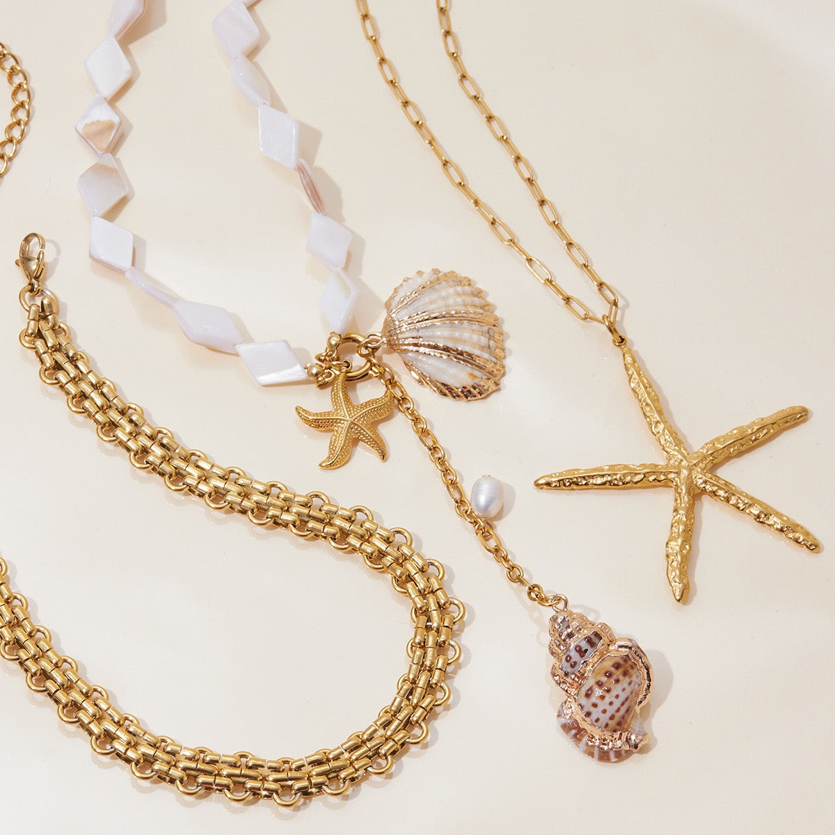 White shell starfish summer set