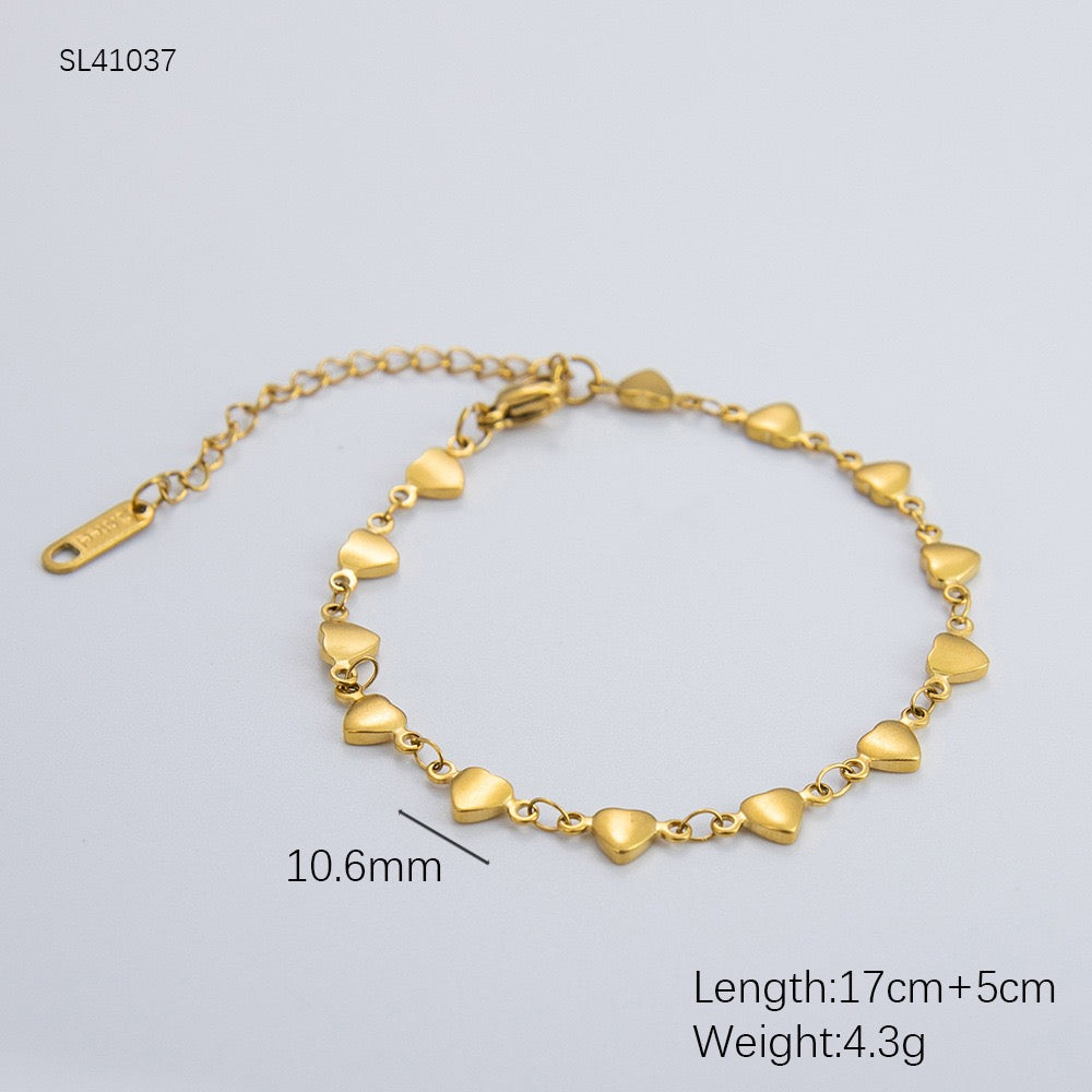 Dainty mini bracelet